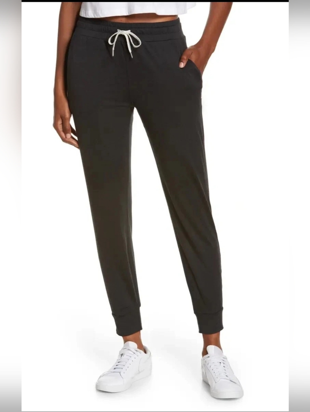 The Vuori Boyfriend Jogger, Black, Drawstring, EUC, Large